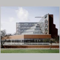 History Faculty Building, Cambridge University (1964-1967), photo on architecture-history.jpg